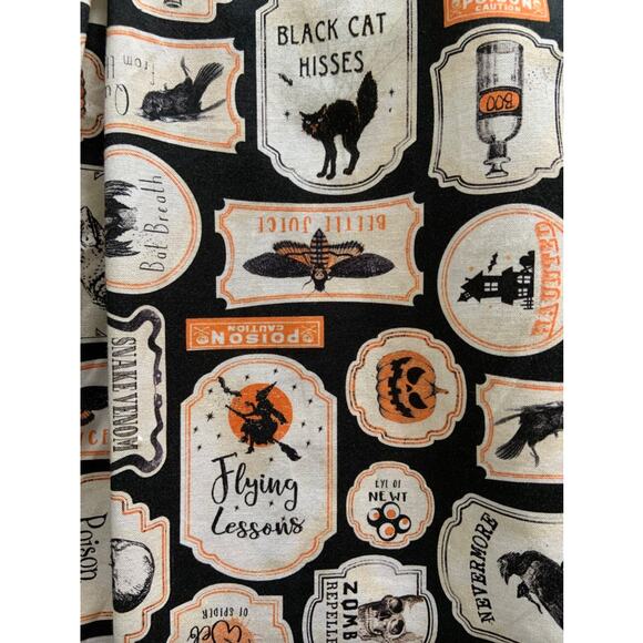 Retrolicious Margaret Dress in Halloween Print - Picture 3 of 6